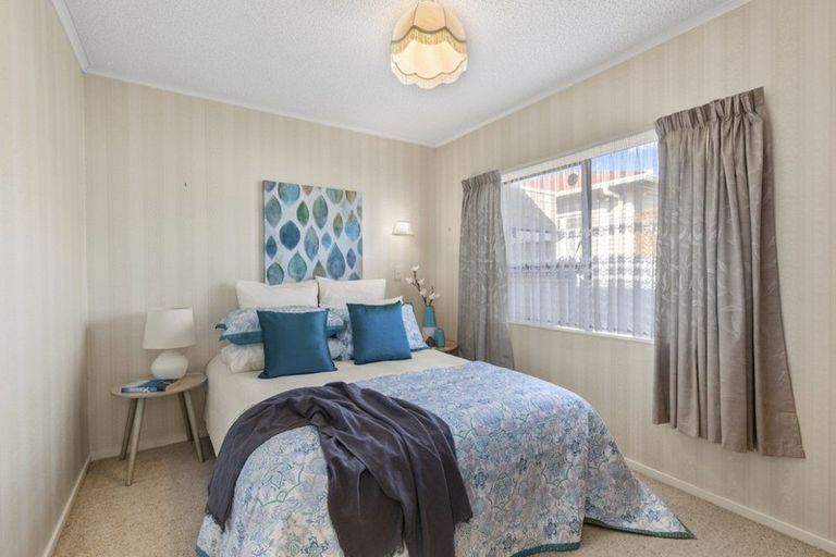 Photo of property in 4/30 Leighton Avenue, Waiwhetu, Lower Hutt, 5010