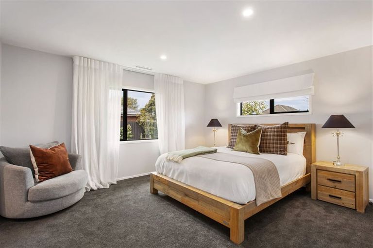 Photo of property in 9 Westpark Drive, Burnside, Christchurch, 8053