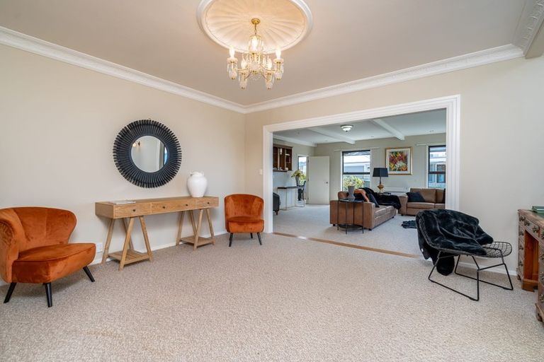 Photo of property in 95 Easther Crescent, Kew, Dunedin, 9012