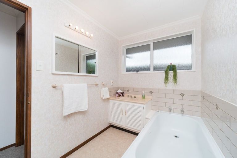 Photo of property in 25 Chippendale Crescent, Highbury, Palmerston North, 4412