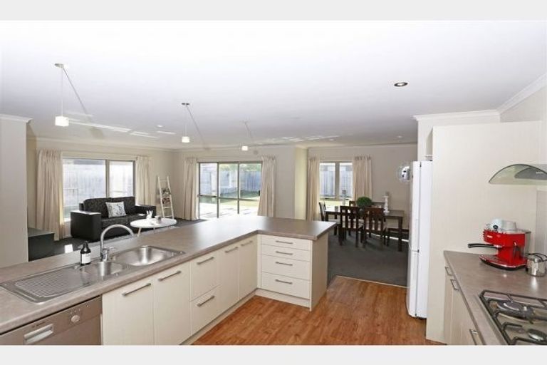 Photo of property in 14 Hector Drive, Rototuna North, Hamilton, 3210