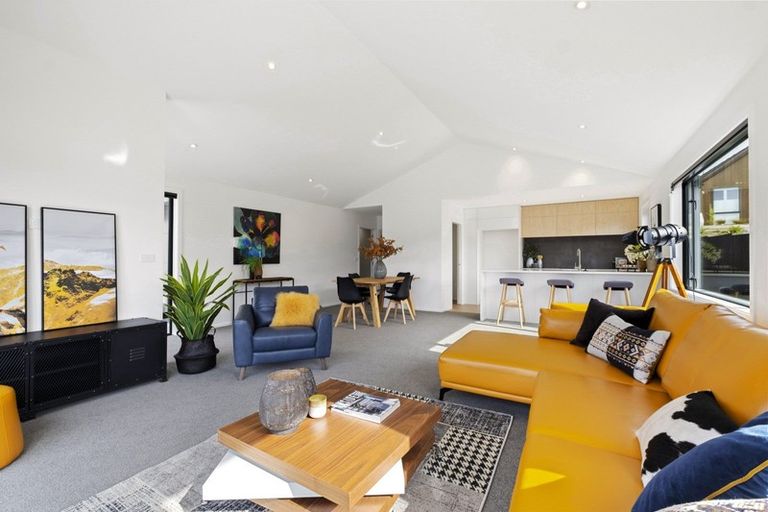 Photo of property in 31 Obelisk Street, Wanaka, 9305