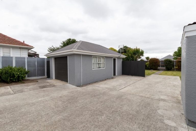 Photo of property in 4 Hillary Crescent, Upper Riccarton, Christchurch, 8041