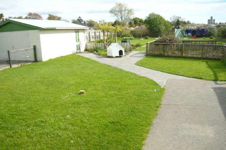 Photo of property in 10 Massey Street, Waimate, 7924