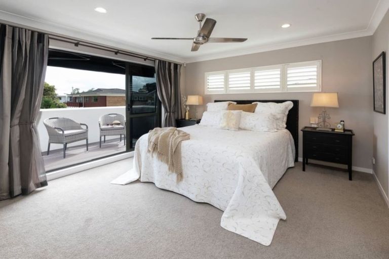 Photo of property in 14a The Parade, Bucklands Beach, Auckland, 2012