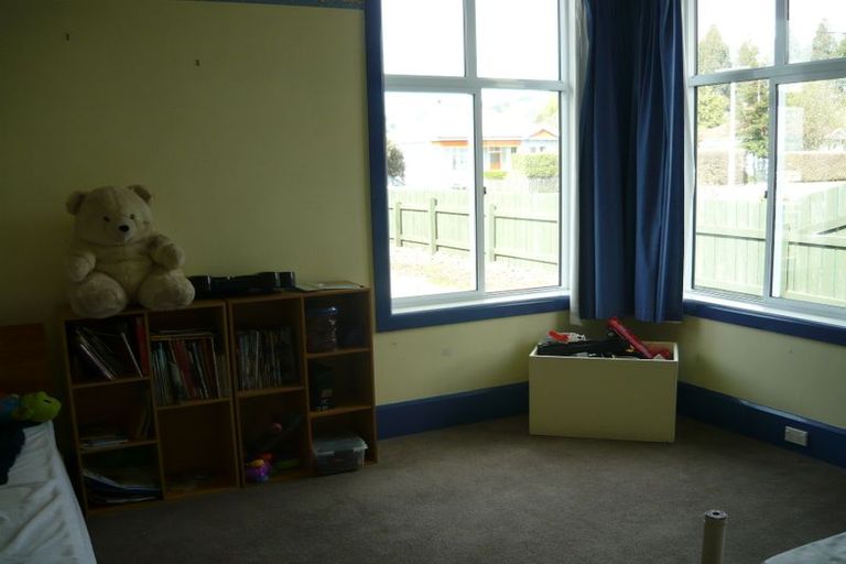 Photo of property in 10 Massey Street, Waimate, 7924