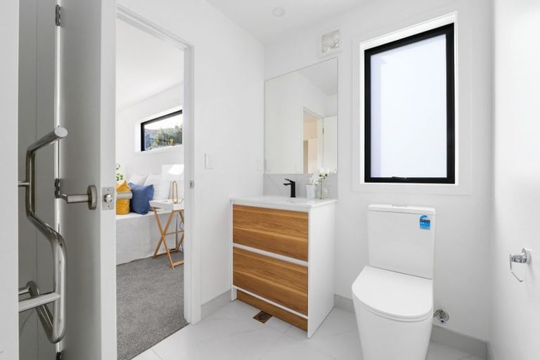 Photo of property in 80 Carrington Avenue, Silverdale, Hamilton, 3216