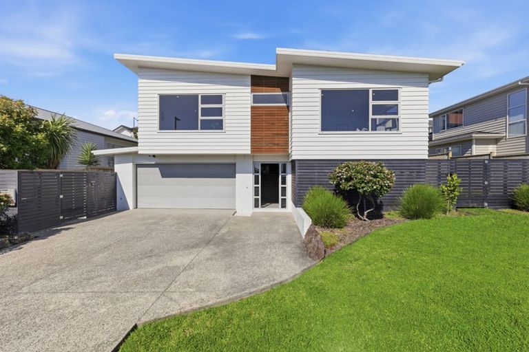 Photo of property in 39 Cilliers Drive, Silverdale, 0932