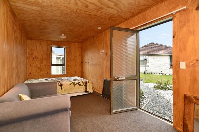 Photo of property in 11 Quebec Place, Wainoni, Christchurch, 8061