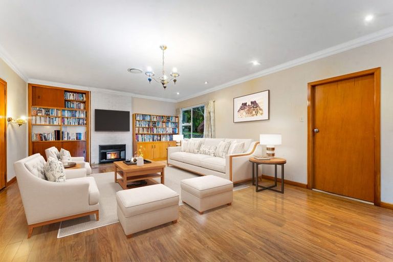 Photo of property in 190 Redoubt Road, Flat Bush, Auckland, 2019