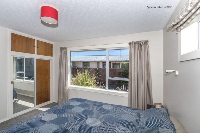 Photo of property in 67 Farquhars Road, Redwood, Christchurch, 8051
