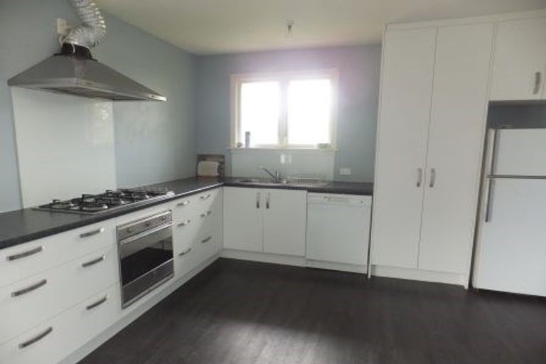 Photo of property in 16 Mclellan Place, Ilam, Christchurch, 8041