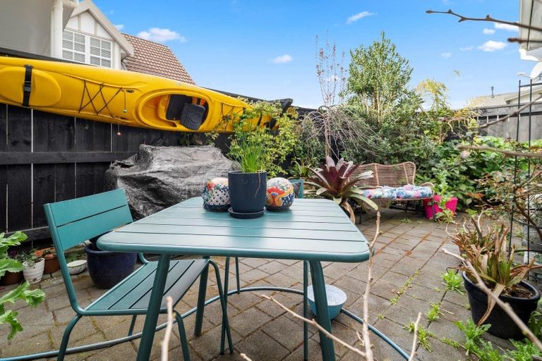 Photo of property in 43b Robertson Street, Glenholme, Rotorua, 3010