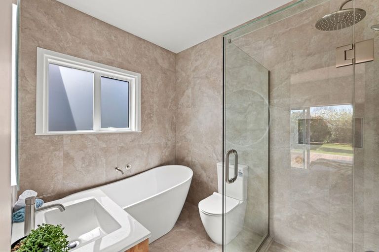 Photo of property in 33 Petrie Street, Richmond, Christchurch, 8013