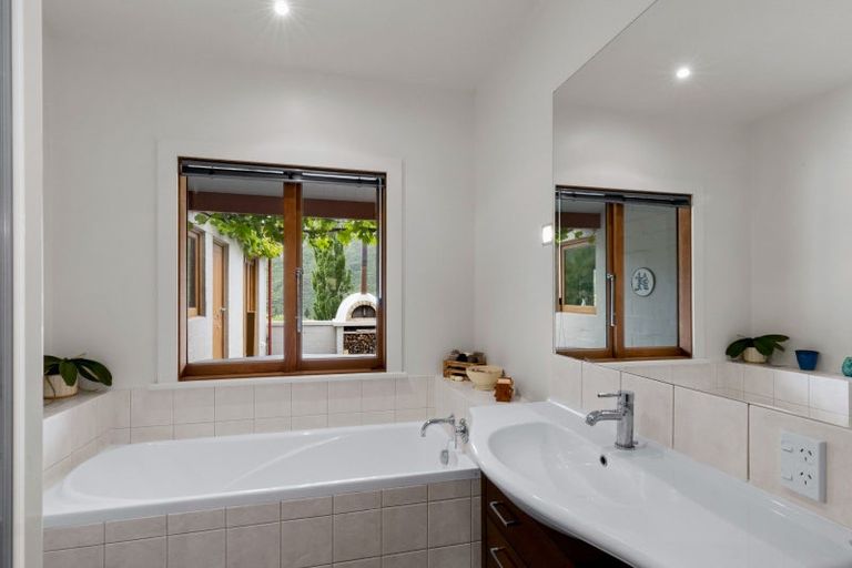 Photo of property in 65 Gibbston Back Road, Gibbston, Queenstown, 9371