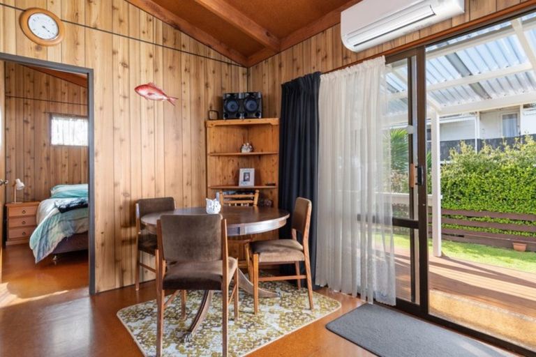 Photo of property in 4a Roretana Drive, Athenree, Katikati, 3177