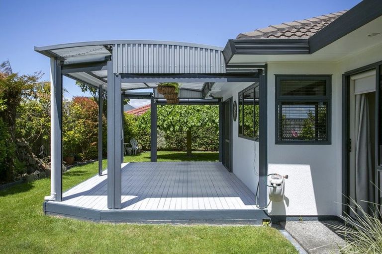 Photo of property in 17 Whetu Place, Nukuhau, Taupo, 3330