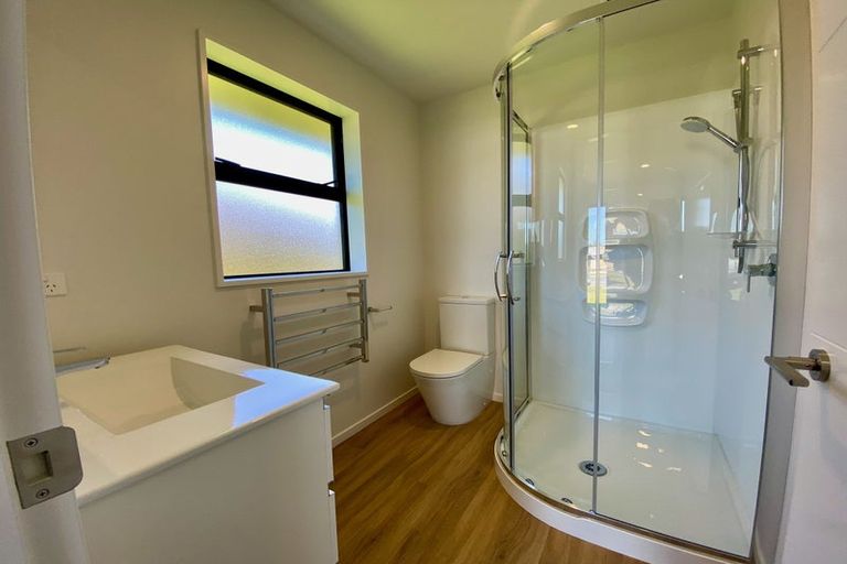 Photo of property in 24 Eileen Way, Rolleston, 7615