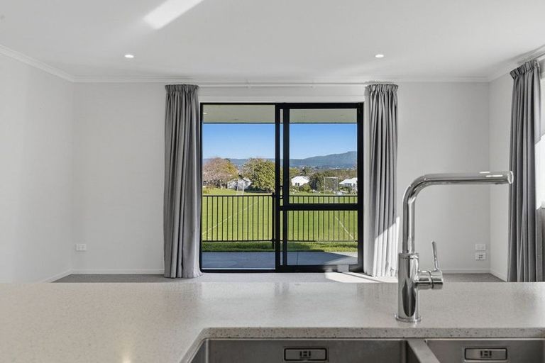 Photo of property in 26 Richardson Road, Omokoroa, 3114