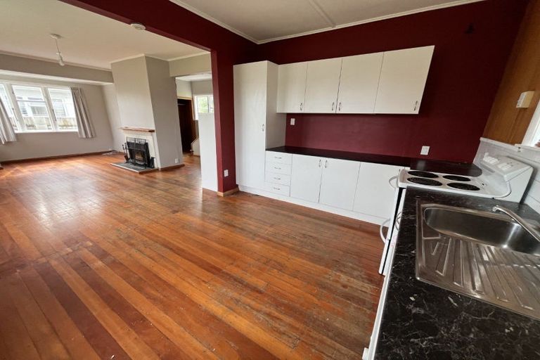 Photo of property in 126 Rangiora Avenue, Roslyn, Palmerston North, 4414