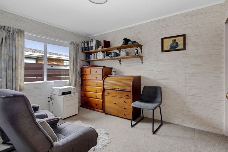 Photo of property in 8b Alexander Place, Otaki, 5512