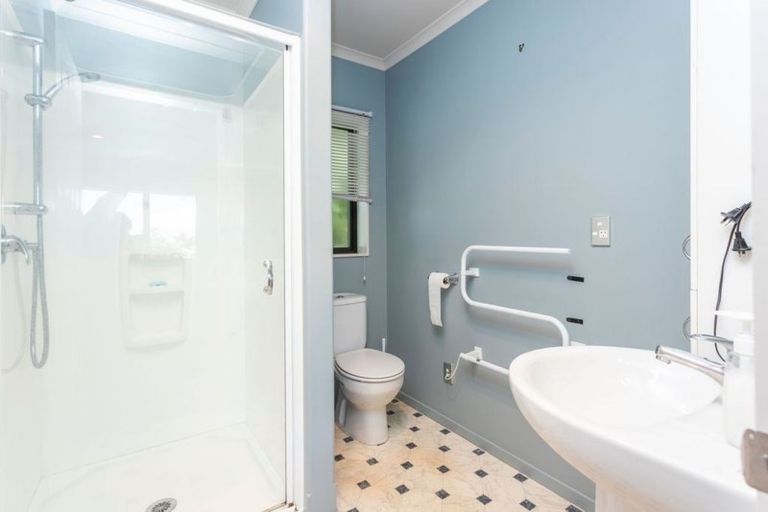 Photo of property in 58 High Street, Southbridge, 7602