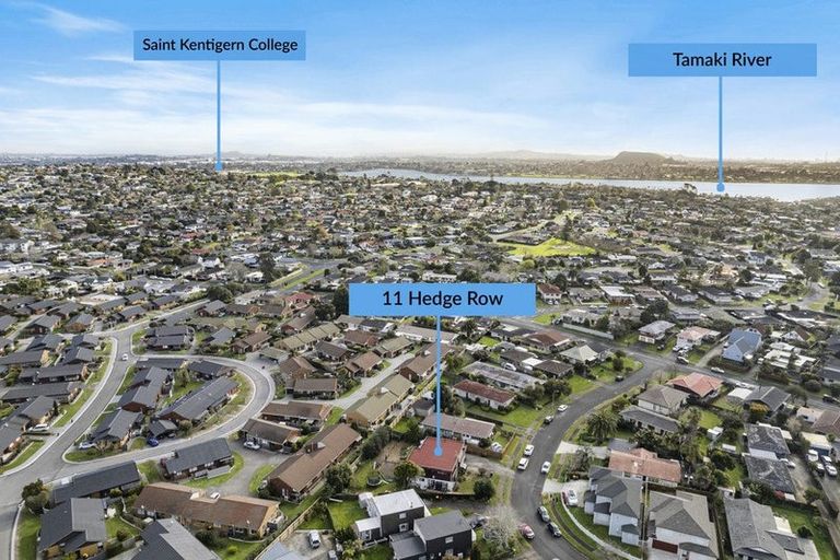 Photo of property in 11 Hedge Row, Sunnyhills, Auckland, 2010