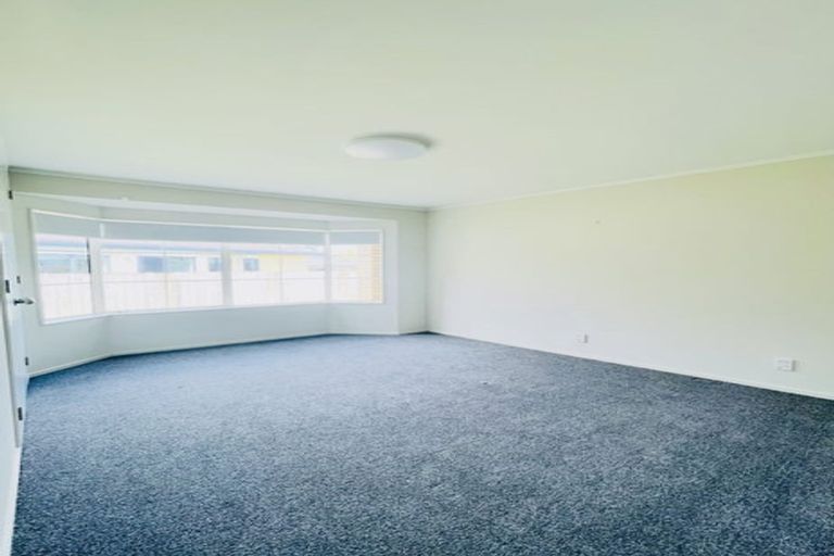 Photo of property in 53 Stratford Road, Manurewa, Auckland, 2105