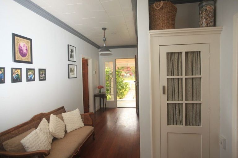 Photo of property in 19 Solander Street, Tolaga Bay, 4077