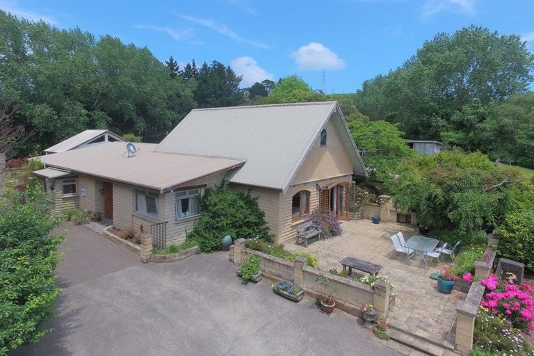 Photo of property in 280 Inland Road, Helensville, 0875