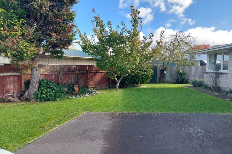 Photo of property in 3b Ferretti Grove, Avalon, Lower Hutt, 5011