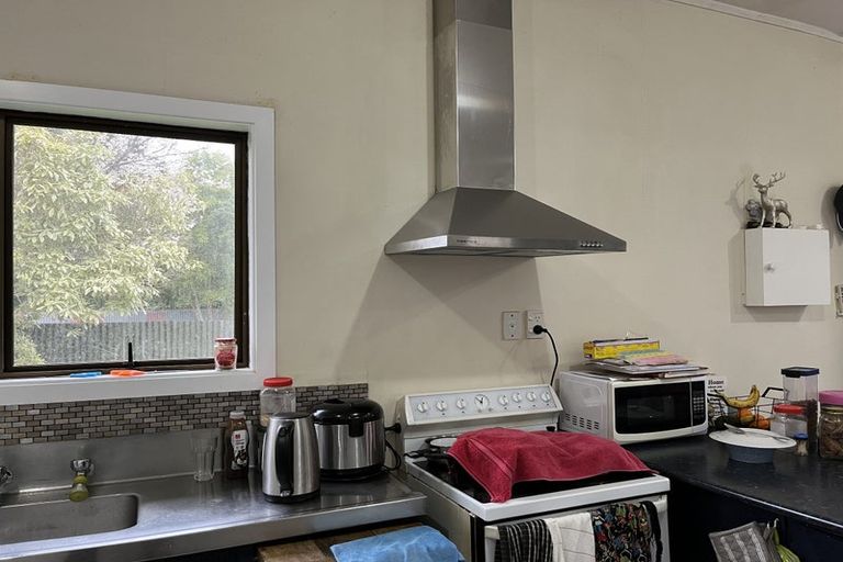 Photo of property in 121 Cook Street, West End, Palmerston North, 4410