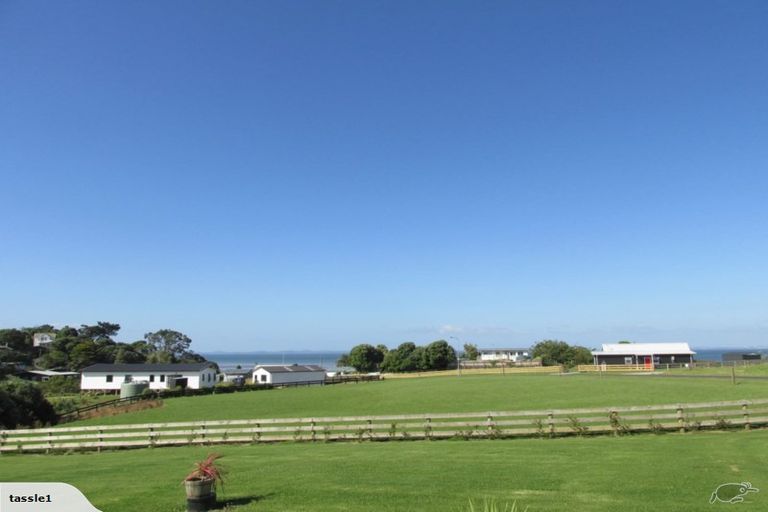 Photo of property in 3 Allan Road, Awhitu, Waiuku, 2684