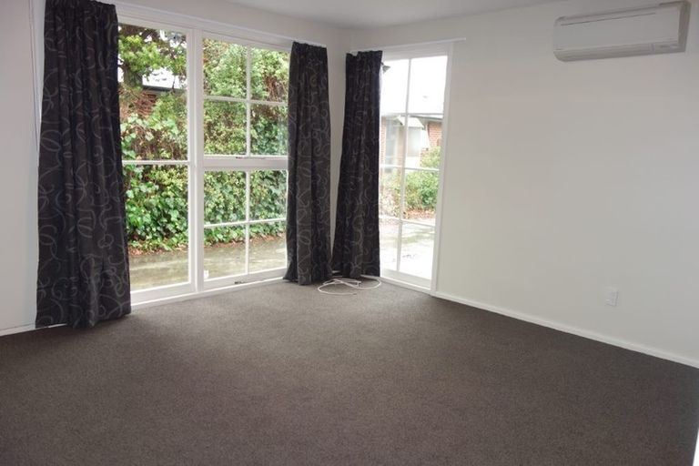 Photo of property in 2/452 Barbadoes Street, Edgeware, Christchurch, 8013