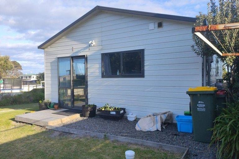 Photo of property in 512 Pukehina Parade, Pukehina, Te Puke, 3189