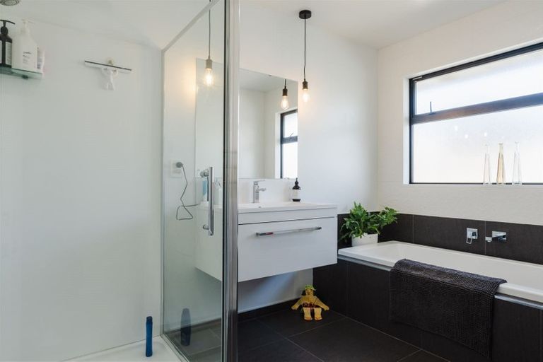 Photo of property in 18 Four Peaks Drive, Wigram, Christchurch, 8025