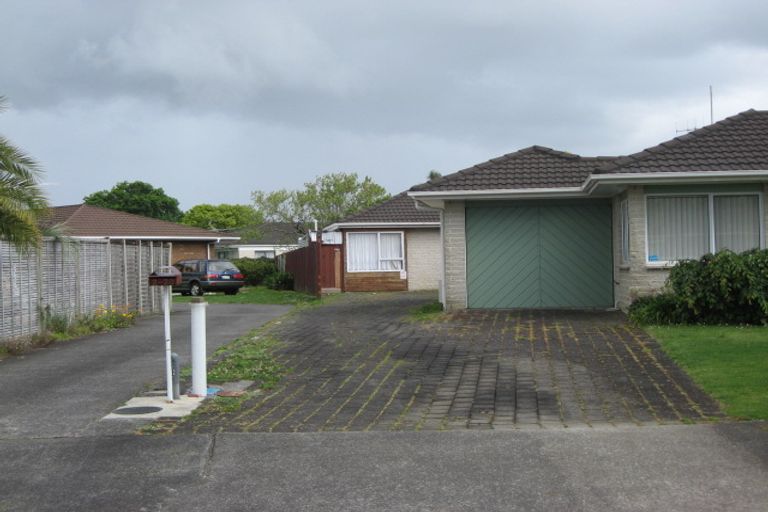 Photo of property in 1/20 Ross Martin Court, Conifer Grove, Takanini, 2112