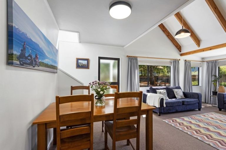 Photo of property in 14 Donegal Grove, Birchville, Upper Hutt, 5018