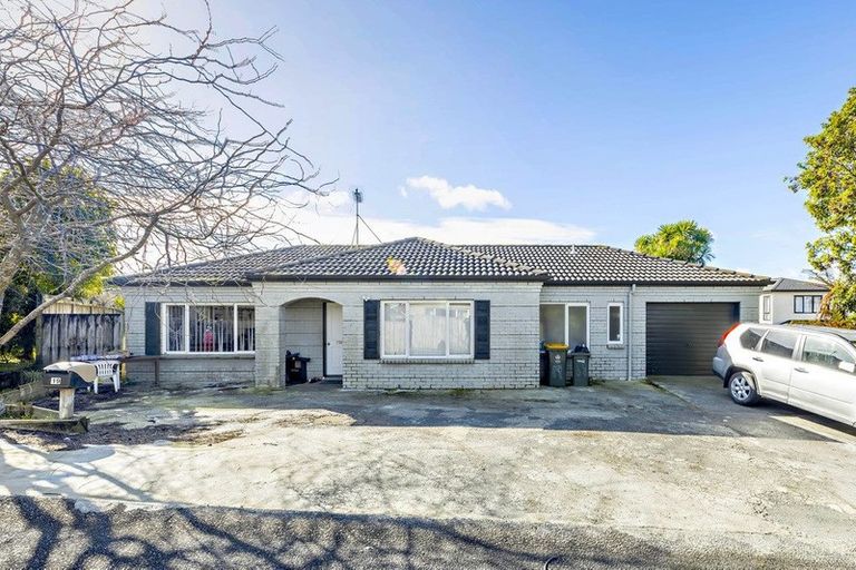 Photo of property in 19 Senator Drive, Manurewa, Auckland, 2105