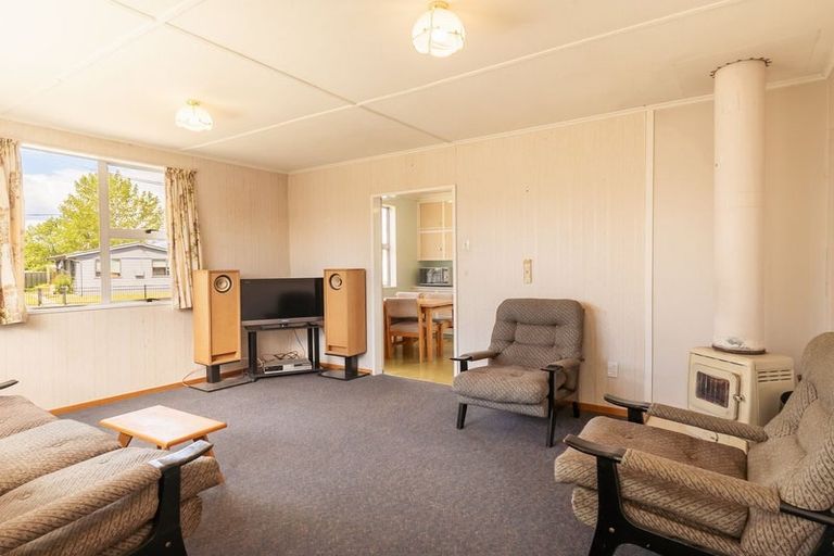 Photo of property in 37 Omahau Crescent, Twizel, 7901