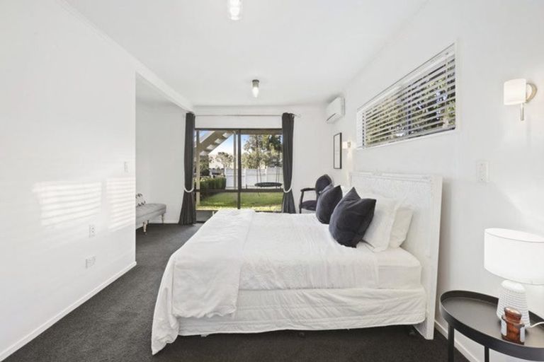 Photo of property in 91 Pacific Parade, Army Bay, Whangaparaoa, 0930