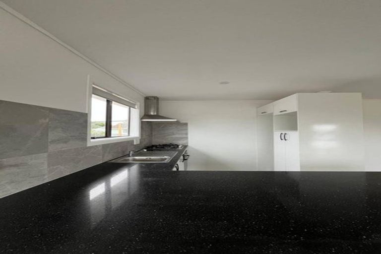 Photo of property in 2/3 Coombe Avenue, Otara, Auckland, 2023