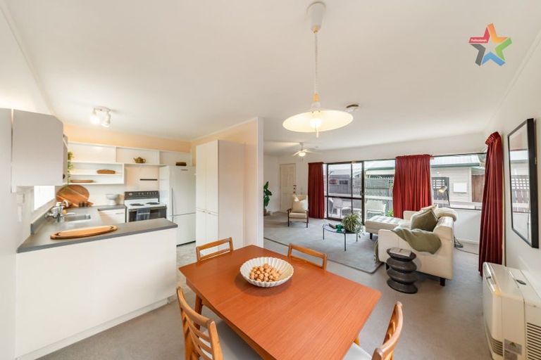 Photo of property in 36b Beauchamp Street, Tawa, Wellington, 5028