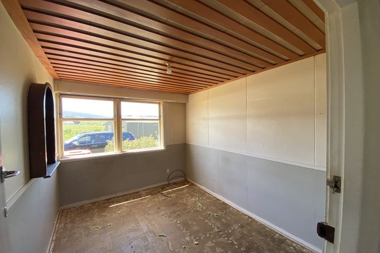 Photo of property in 38 Redpath Road, Orepuki, Riverton, 9881