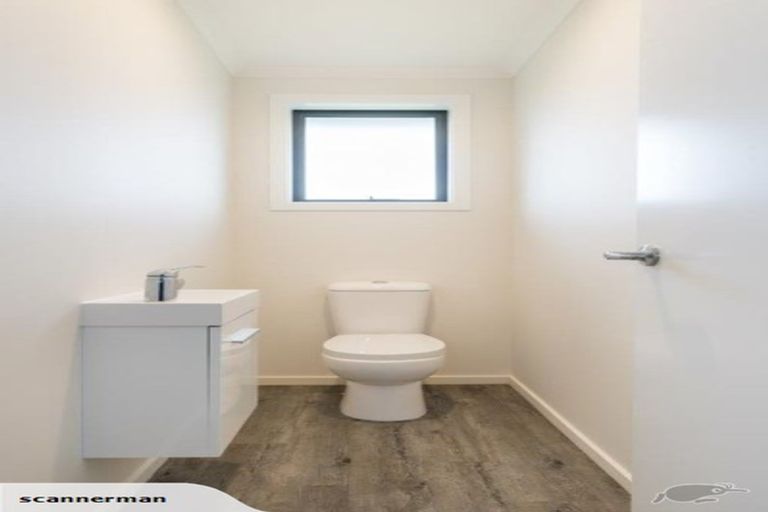 Photo of property in 35 Grandvista Drive, Green Island, Dunedin, 9018