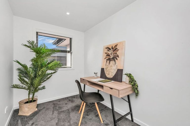 Photo of property in 42 Thornborough Drive, Rolleston, 7615