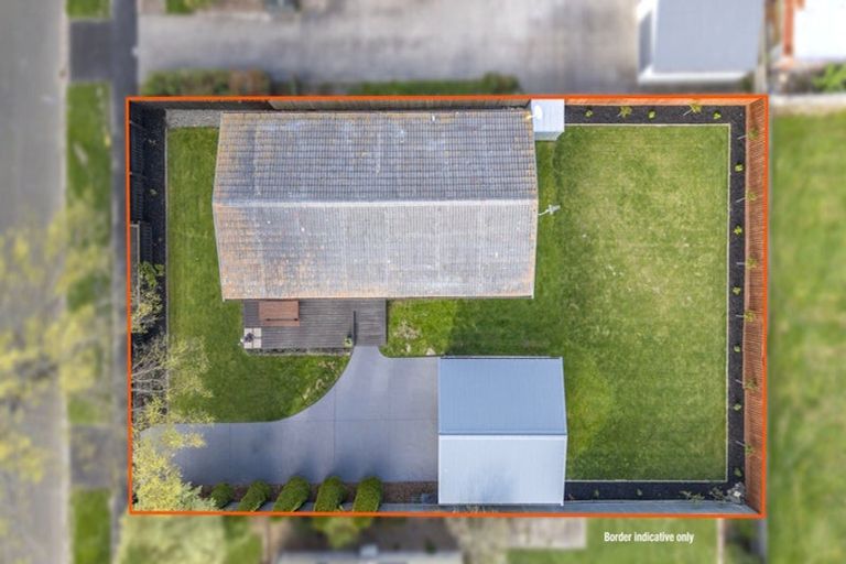 Photo of property in 80 Lowry Avenue, Redwood, Christchurch, 8051