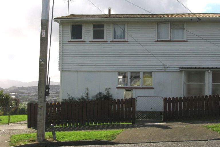 Photo of property in 97-101 Bedford Street, Cannons Creek, Porirua, 5024
