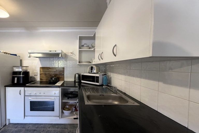 Photo of property in 1/57 Carrington Street, Lower Vogeltown, New Plymouth, 4310
