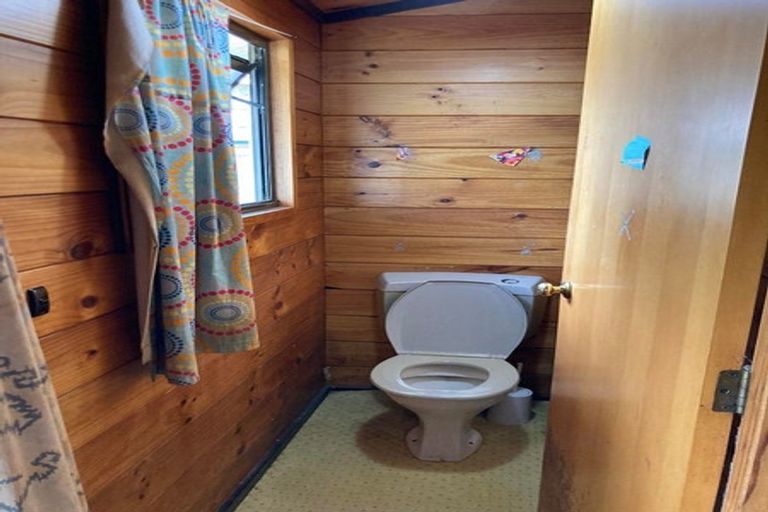 Photo of property in 135 Old Wairoa Road, Papakura, 2110